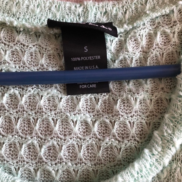 Rue 21 top - Picture 2 of 4